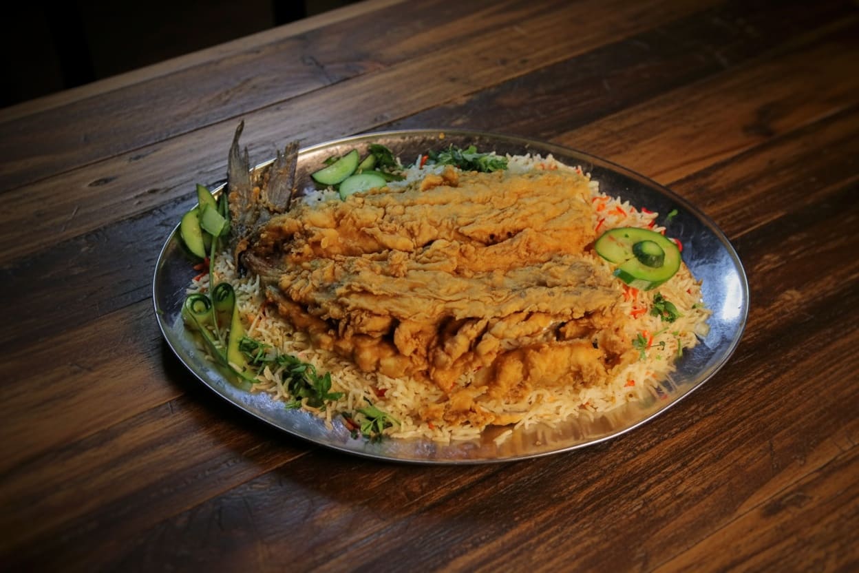 سمك مع الرز